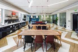 A shot of assorted desk spaces at Co-Work Borough - Three Tuns House, 109 Borough High Street, London, SE1 1NL