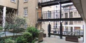 The outdoor lobby area of LRP, Merchant Court, 61 Wapping Wall, Wapping, London E1W 3SJ
