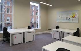 A serviced office at the Pembroke Hall 17 Mount Street office property