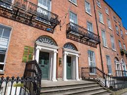 The steps up to the entrance of Regus Pembroke House, Upper Pembroke Street, Dublin D2 NT28