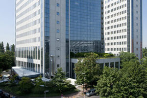 The exterior of the Agendis Downtown Frankfurt, Theodor-Heuss-Allee office space building