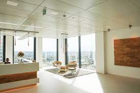 The reception area for the offices of Contora The TaunusTurm in Frankfurt - TAUNUSTORM · TAUNUSTOR 1 · 60310 FRANKFURT A. M.