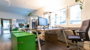 Desk spaces to rent at Die Zentrale Coworking - Berger Strasse 175, 60385 Frankfurt am Main