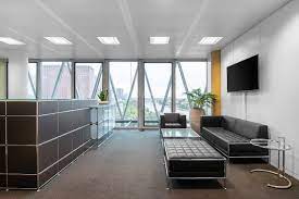 The welcome area for the serviced office spaces that can be rented at Signature by Regus - Westhafen Tower, Westhafenplatz, 60327 Frankfurt am Main, Germany