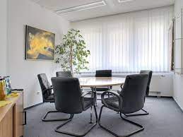 A meeting room to hire at o&m offices - Bettinastraße 30, 60325 Frankfurt am Main, Germany