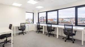 Serviced office space with windows at Regus - 1 Meridian South, Meridian Business Park, Leicester LE19 1WY