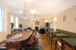 Coworking desks at Flex by Grosvenor - 128 Buckingham Palace Road, London SW1W 9SA
