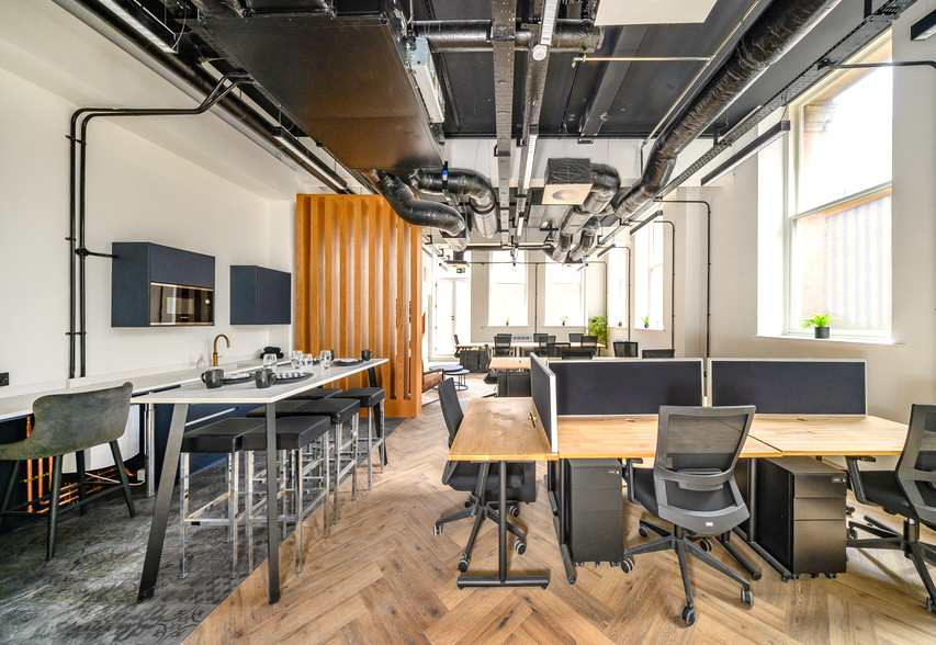 A workspace suite available to rent at Worx Offices - 2 Great George Street, Leeds LS1 8BU