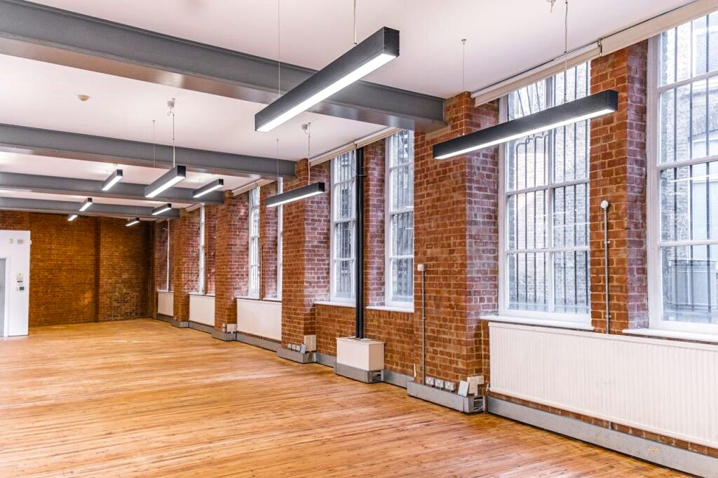 Office space with exposed brickwork at Sub800 - 10-18 Vestry Street, Shoreditch, London, N1 7RE