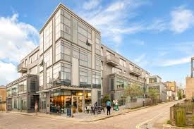 External shot of Sub800 - 50 Southwark Street, London SE1 1UN on a sunny day
