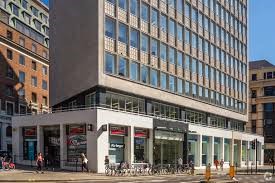 External shot of the entrance of Sub800 - Holborn Tower, 137-144 High Holborn, London WC1V 6PL