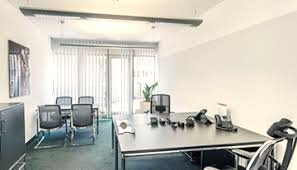 A serviced private office at Regus - Alte Oper Bockenheimer Landstrasse 17-19, Frankfurt, 60325