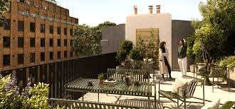 The outdoor terrace at KITT Offices - 25 Bruton Street, London W1J 6QH