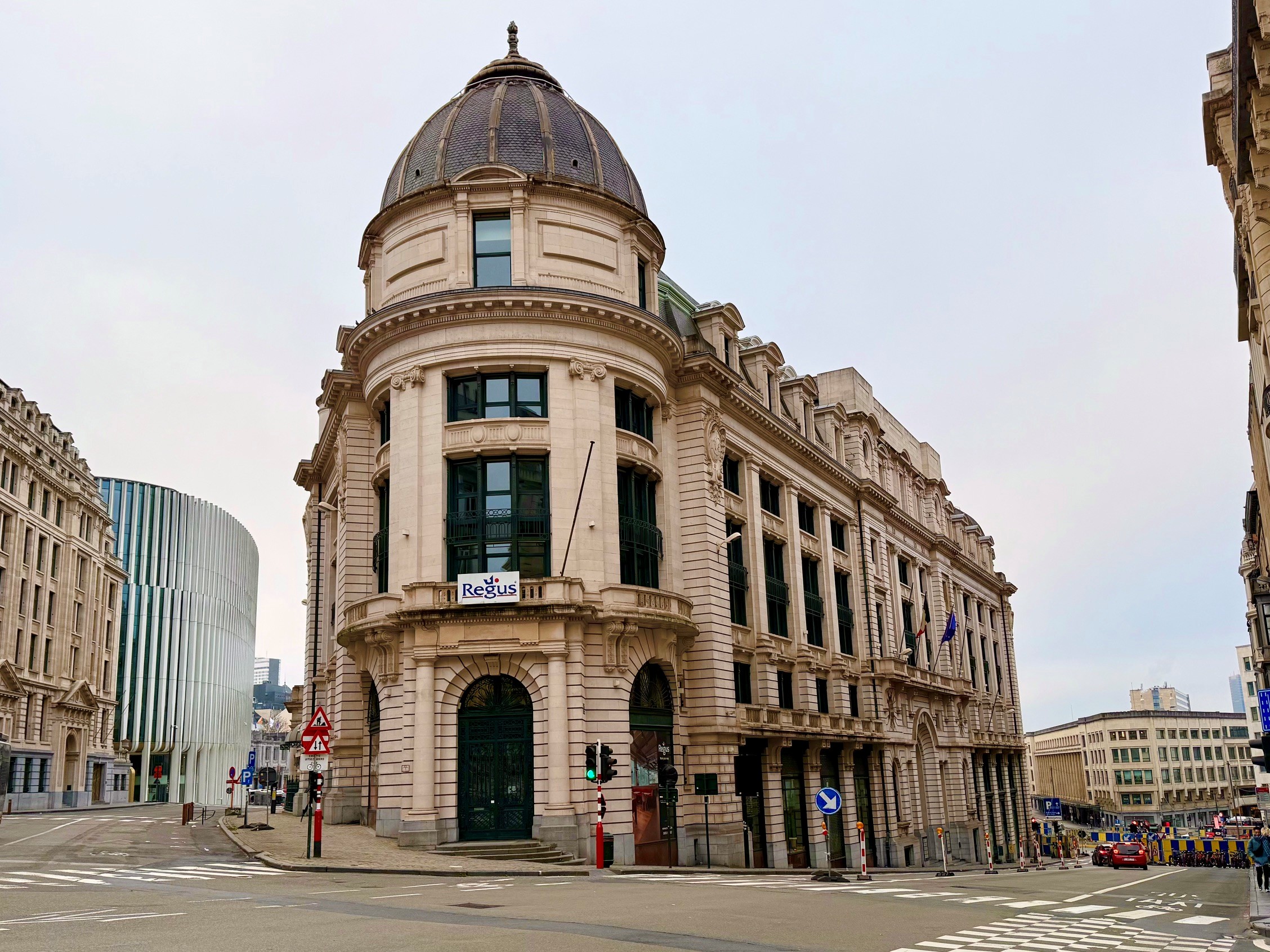 Exterior shot of Regus office space on Rue de Colonies near Brussels Central Station MG 12.25
